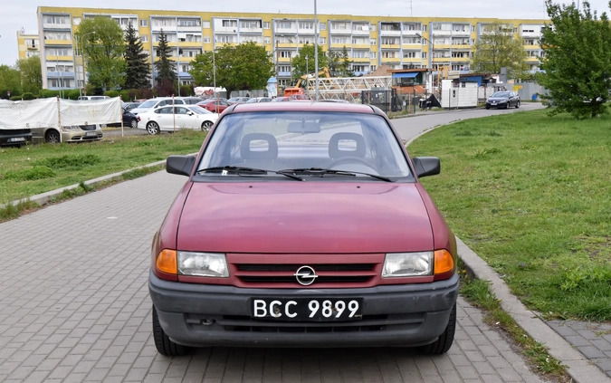 Opel Astra cena 2000 przebieg: 231500, rok produkcji 1993 z Bydgoszcz małe 92